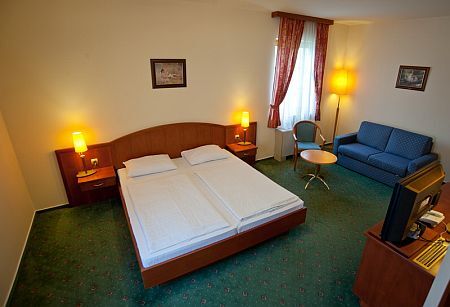 Ledigt dubbelrum i Hotell Gastland M0 Szigetszentmiklos 