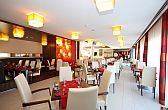 Royal Club Hotel restaurang i Visegrád, med ungerska specialitet
