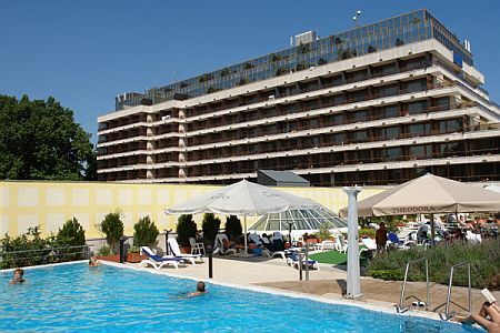 Danubius Heath Spa Resort Margitsziget - vid online beställnig fömålga priser för rummet i Budapest